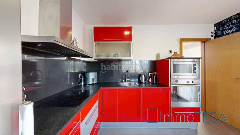 Foto 4d679590-70a0-4112-9db2-cdfcb4322bdf. Casa amb calefacció aparcament a Can Serra Barberà del Vallès