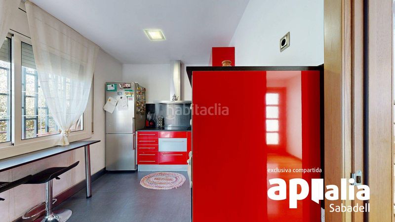 Foto 9fe8a448-5b1d-4101-b358-aa2cfc00ec67. Casa amb calefacció aparcament a Can Serra Barberà del Vallès