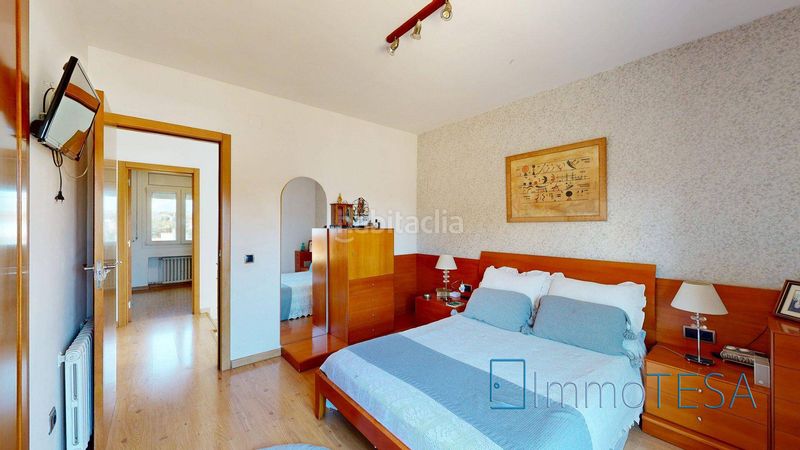 Foto c2dc015b-8415-4377-855a-864b100250ab. Casa amb calefacció aparcament a Can Serra Barberà del Vallès