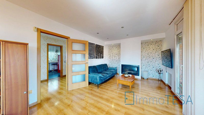 Foto ed734486-6414-4498-8da2-3da68d5c48c9. Casa amb calefacció aparcament a Can Serra Barberà del Vallès