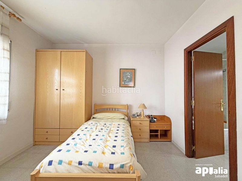 Foto d0618c16-d1c0-4c40-8f4c-dd740903e8f6. Pis amb calefacció a Creu de Barberà Sabadell