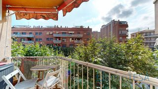 Pis a Centre-Eixample-Can Llobet. En moragas