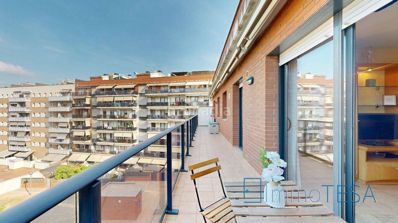 Foto b4ff49e5-674e-4748-85ae-b72ad031ea34. Àtic amb calefacció aparcament piscina a Parc Central Barberà del Vallès