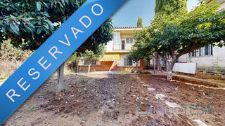 Haus in Can Serra. Chalet en parcela de 383m2