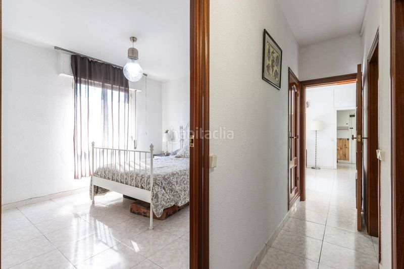 Foto 5494e576-6fe7-4e68-9793-0d98862aa35a. Pis a Espronceda Sabadell