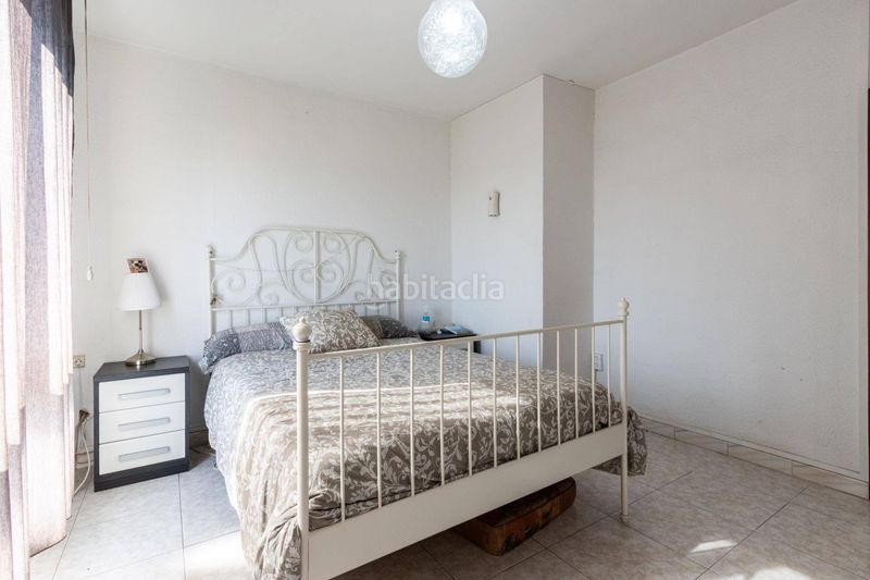 Foto f81ccfe1-6e61-4a1a-b00e-9511a065e0fe. Pis a Espronceda Sabadell