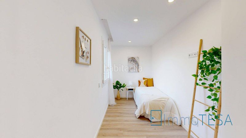 Foto b3beebda-f84e-4c06-8383-0556ce99af95. Àtic a Can Serra Barberà del Vallès