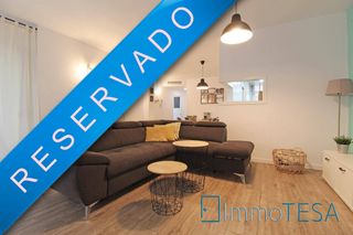 Etagenwohnung in Centre-Eixample-Can Llobet. Con terraza de 50m2