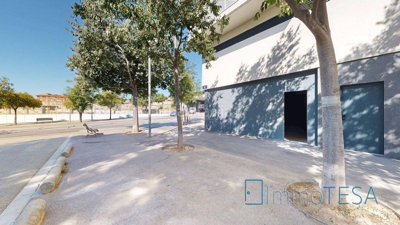 Foto 49d23dda-cf5d-40ff-9c96-60abba3d42ec. Rent business premise in Parc d´Europa Barberà del Vallès