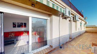 Àtic a Centre-Eixample-Can Llobet. Ático con dos terrazas