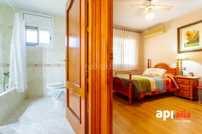 Foto 99699e04-1ed4-40fd-a427-a3e0cbba084f. Casa amb calefacció aparcament a Centre Salou