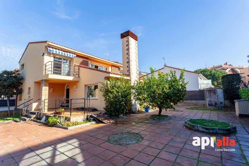 Foto a96d6917-9ba0-4537-a175-6fe7ddbeea1d. Casa amb calefacció aparcament a Centre Salou