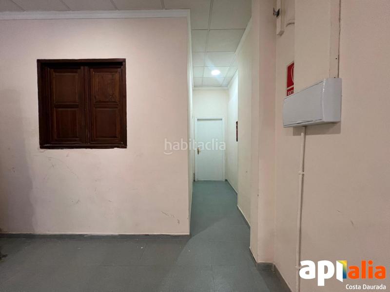 Foto f98e5bb3-b395-4ad4-8e54-5f9bd444d950. Locale commerciale in Barenys Salou