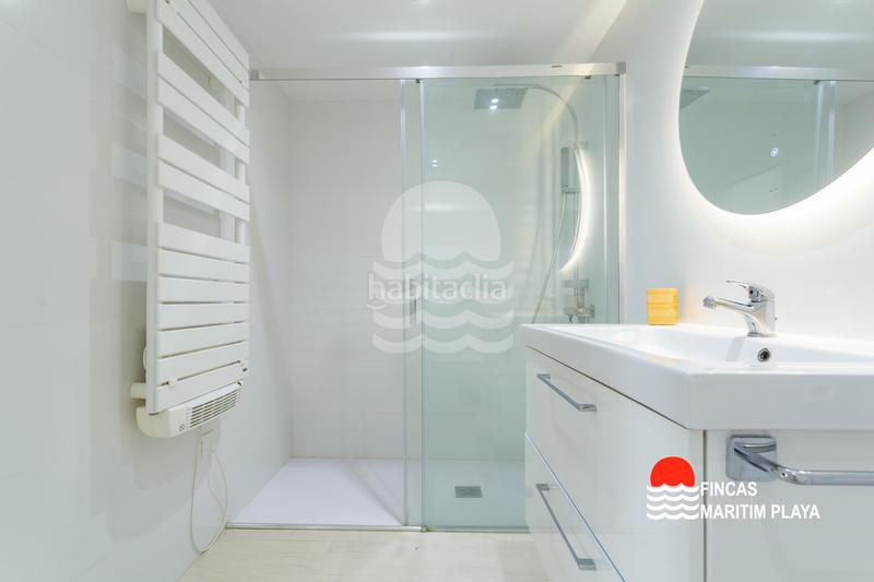 Foto b75d2b7d-464f-4e26-bc8a-3a80f745dc79. Apartamento en de miramar 10 excepcional piso reformado con vistas al mar en ubicación privilegiada en Salou