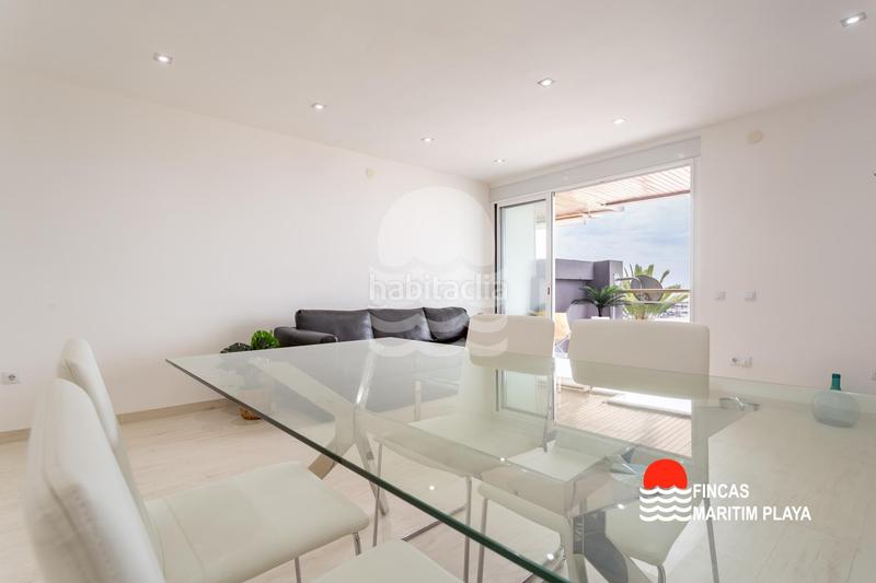 Foto c53b84b8-d5b0-4d33-bd99-6e5d711f08c9. Apartamento en de miramar 10 excepcional piso reformado con vistas al mar en ubicación privilegiada en Salou