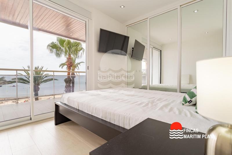 Foto ffeb220c-574f-45fb-905e-763dd6df50cd. Apartamento en de miramar 10 excepcional piso reformado con vistas al mar en ubicación privilegiada en Salou