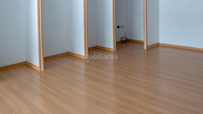 Foto 4ec98a95-0fb1-4c6e-942c-e806c3d8e2df. Local comercial a Saladar Dénia