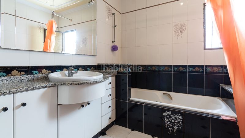 Foto a76519a4-48b0-4ce2-a495-d781996e3b10. Chalet mit heizung parking pool in El Palmar - Los Molinos Dénia