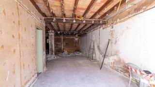 Locale commerciale in Centro Urbano