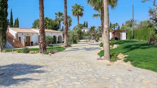 Chalet in La Xara-La Sella