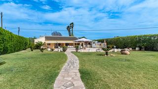 Chalet in Poblets (els)