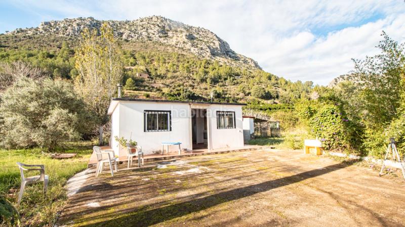 Foto 84c56601-5009-429f-87aa-8e6d8437f669. Casale con parcheggio in Sagra