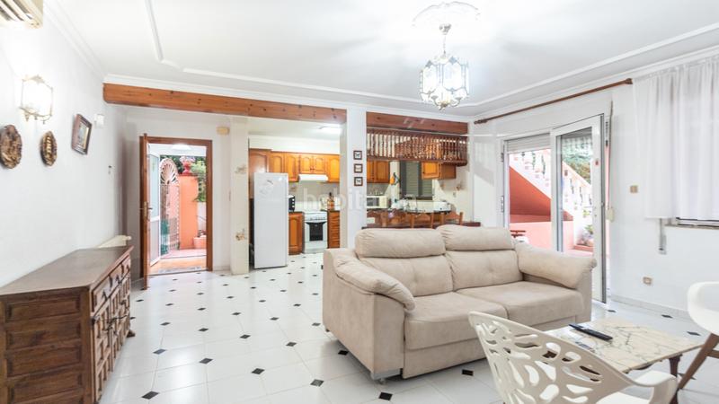 Foto 647b7012-7a00-42e0-84e5-6b249d6713a6. Chalet en El Montgó Dénia