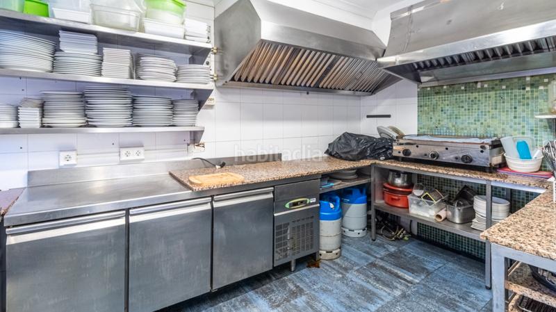 Foto d14a23b4-5d2d-4767-9103-d12a1745dfe6. Local commercial dans Piles