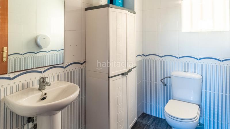 Foto fd6e69db-cc6c-4755-877c-a651c6962ccb. Local commercial dans Piles