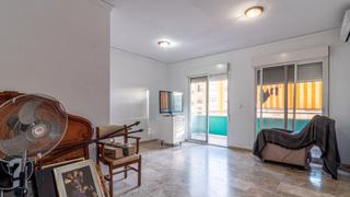 Etagenwohnung in Saladar