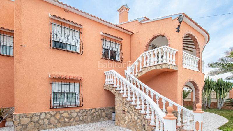 Foto 62f1096d-17e6-481b-946e-9e72f61a6f5f. Chalet mit parking pool in Oliva playa Oliva