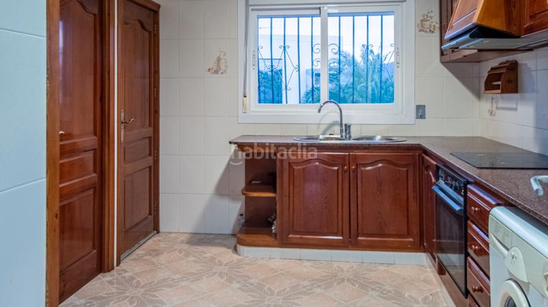 Foto 81bfef2a-2e5e-4917-89e3-2dbdfcc4003d. Xalet amb aparcament piscina a Oliva playa Oliva