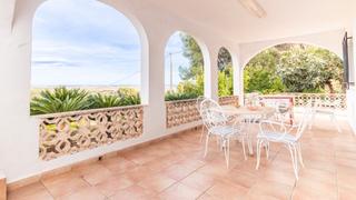 Country house in Pego