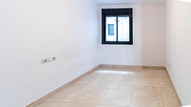 Foto 4993d040-c20e-4a42-99d6-6761fa6fdf77. Pis amb calefacció aparcament a Saladar Dénia