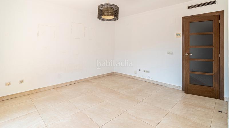 Foto 7660796c-3657-4396-a86c-80e8a920b2ba. Pis amb calefacció aparcament a Saladar Dénia