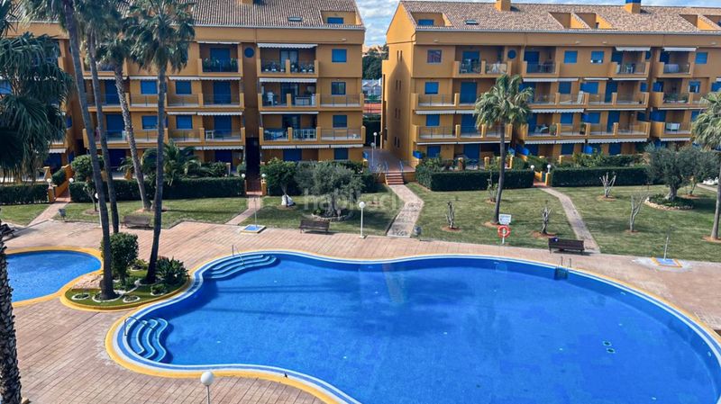 Foto 529fa972-0c0d-4a80-84f2-8160fe29c75d. Àtic amb calefacció aparcament piscina a Les Bassetes - El Marjal Dénia