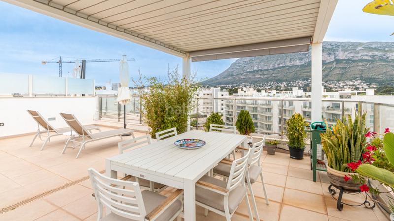 Foto 280e7460-3d61-4745-99f0-2c45cfe9b602. Penthouse with heating parking pool in El Montgó Dénia
