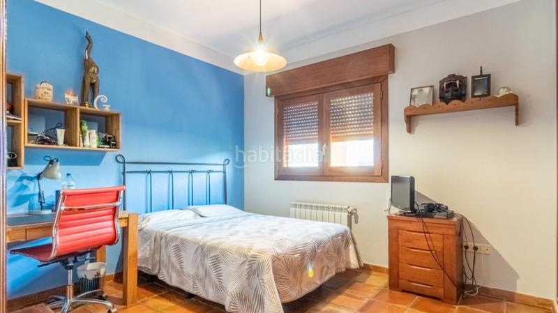 Foto 5052c65f-5e9b-4a65-a2c0-f55097d49c0f. Chalet en Oliva pueblo Oliva