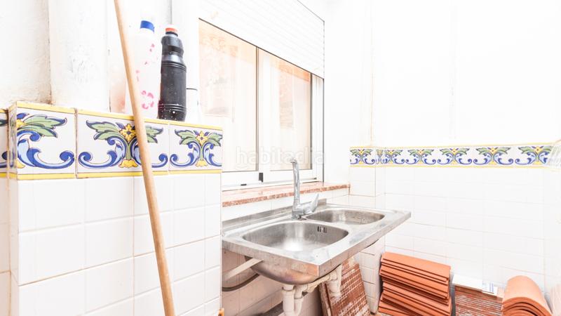 Foto 0f91705a-ee4b-41c2-af91-f747e0033a6a. Geschäftsraum in Ondara