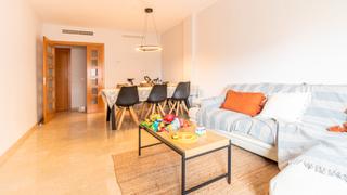 Etagenwohnung in Saladar