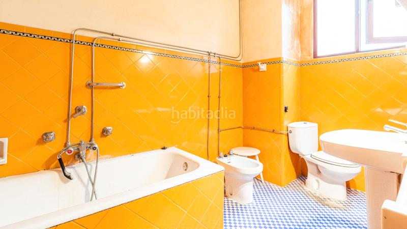 Foto 530a913a-53f1-4cfc-990e-0aed23f77a36. Haus mit parking in Pego