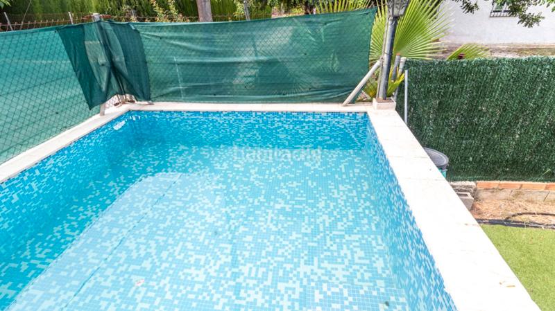 Foto 7935027b-44e1-4a61-ab7d-e0c4f2bfaa96. Xalet amb aparcament piscina a Pedreguer