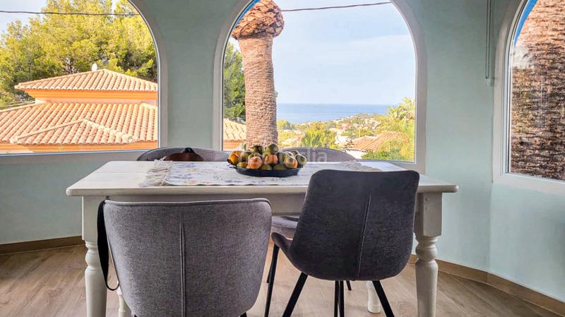 Foto 86dfb6a2-4e20-4fae-8392-2f8ef9cd0499. Chalet con riscaldamento parcheggio piscina in El Montgó Dénia