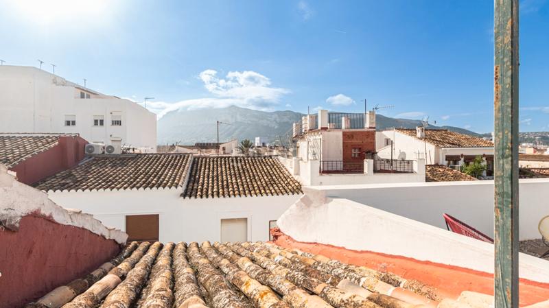 Foto 1effb7cc-782c-4d78-a3e2-dd077fc0cabe. Casa en Centro Urbano Dénia