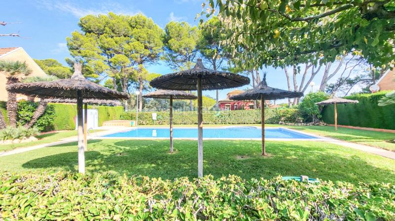 Foto 93843d4b-c381-49d6-a28b-9f4b55c2f19d. Casa amb calefacció aparcament piscina a Las Rotas / Les Rotes Dénia