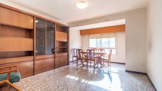 Etagenwohnung in Oliva Pueblo