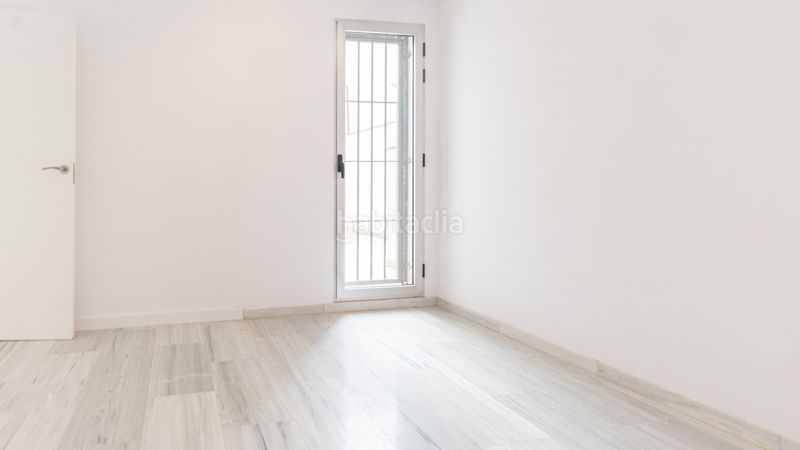 Foto 1776f74a-14c5-495a-8555-d6a868c0ae82. Miete büro in Centro Urbano Dénia