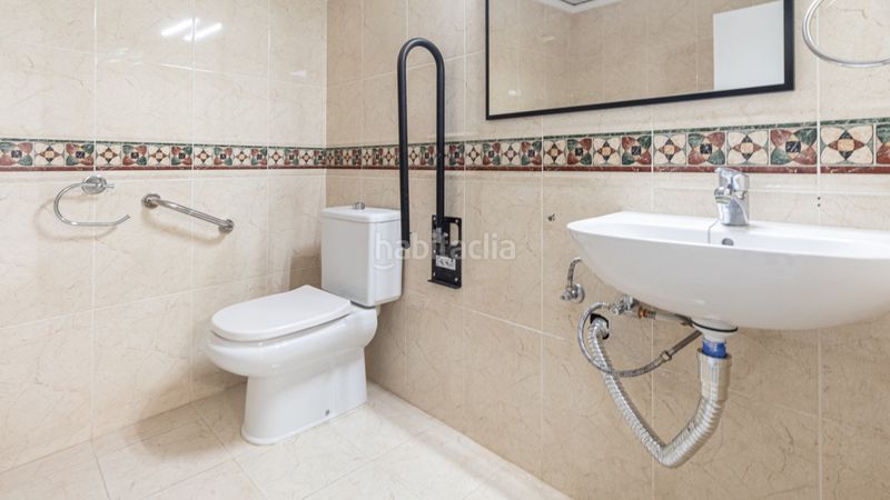 Foto 62f56559-f299-4fc7-ba43-92523a92ce40. Miete büro in Centro Urbano Dénia