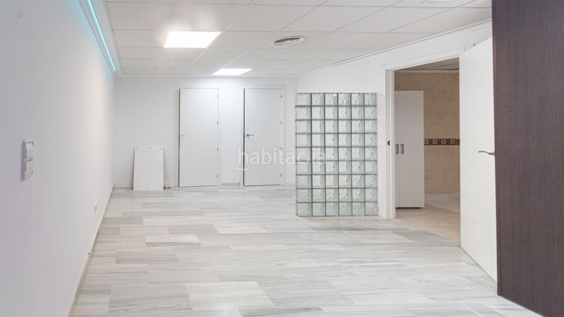 Foto 8d534b98-1047-48c3-8c54-35efdfd9f573. Miete büro in Centro Urbano Dénia