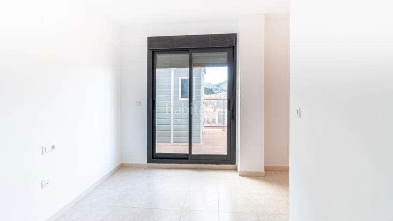 Foto ffed2b77-89e2-4d57-aae7-a43e8847bfd9. Attico con riscaldamento parcheggio piscina in Ondara